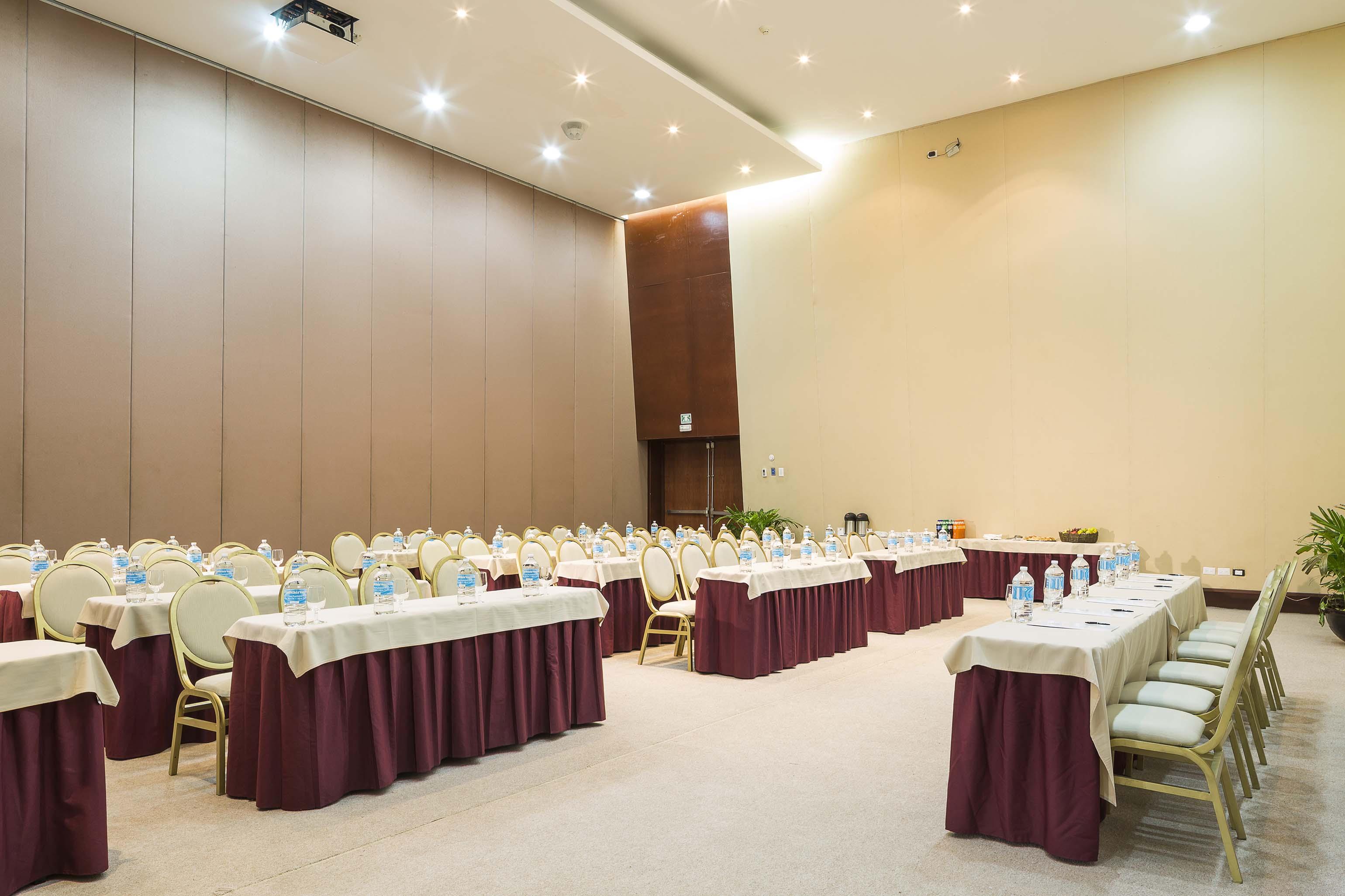 Resort Grand Palladium Colonial & 5*