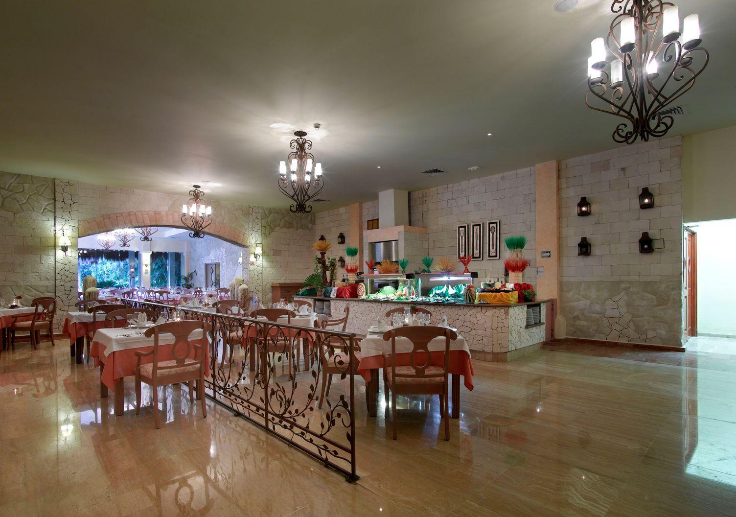 Grand Palladium Colonial & Resort Riviera Maya