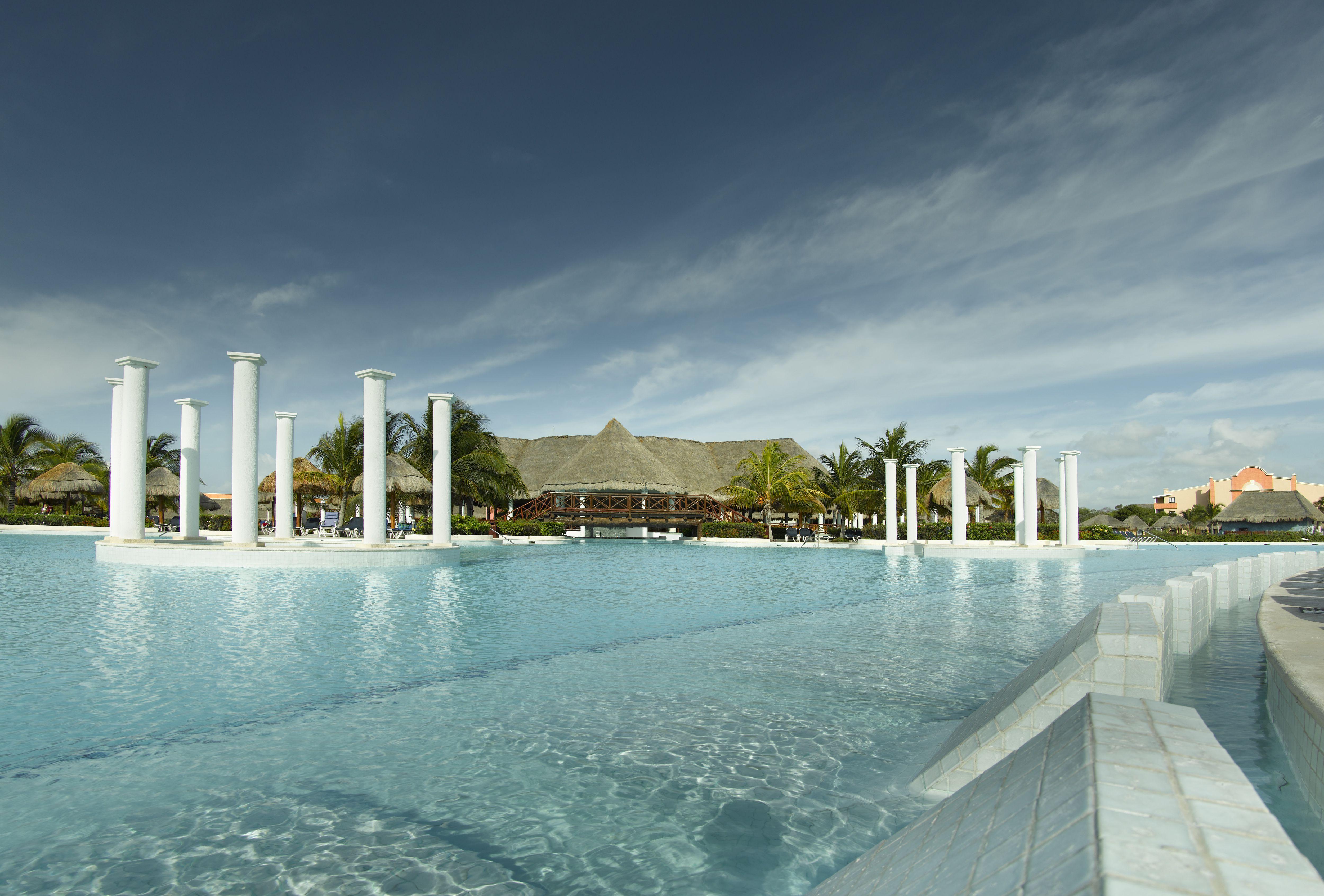 Grand Palladium Colonial & 5*